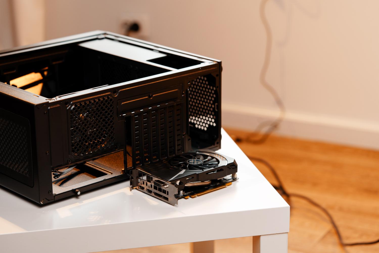 Dịch Vụ Sửa Chữa Máy Tính PC Của Dadilo