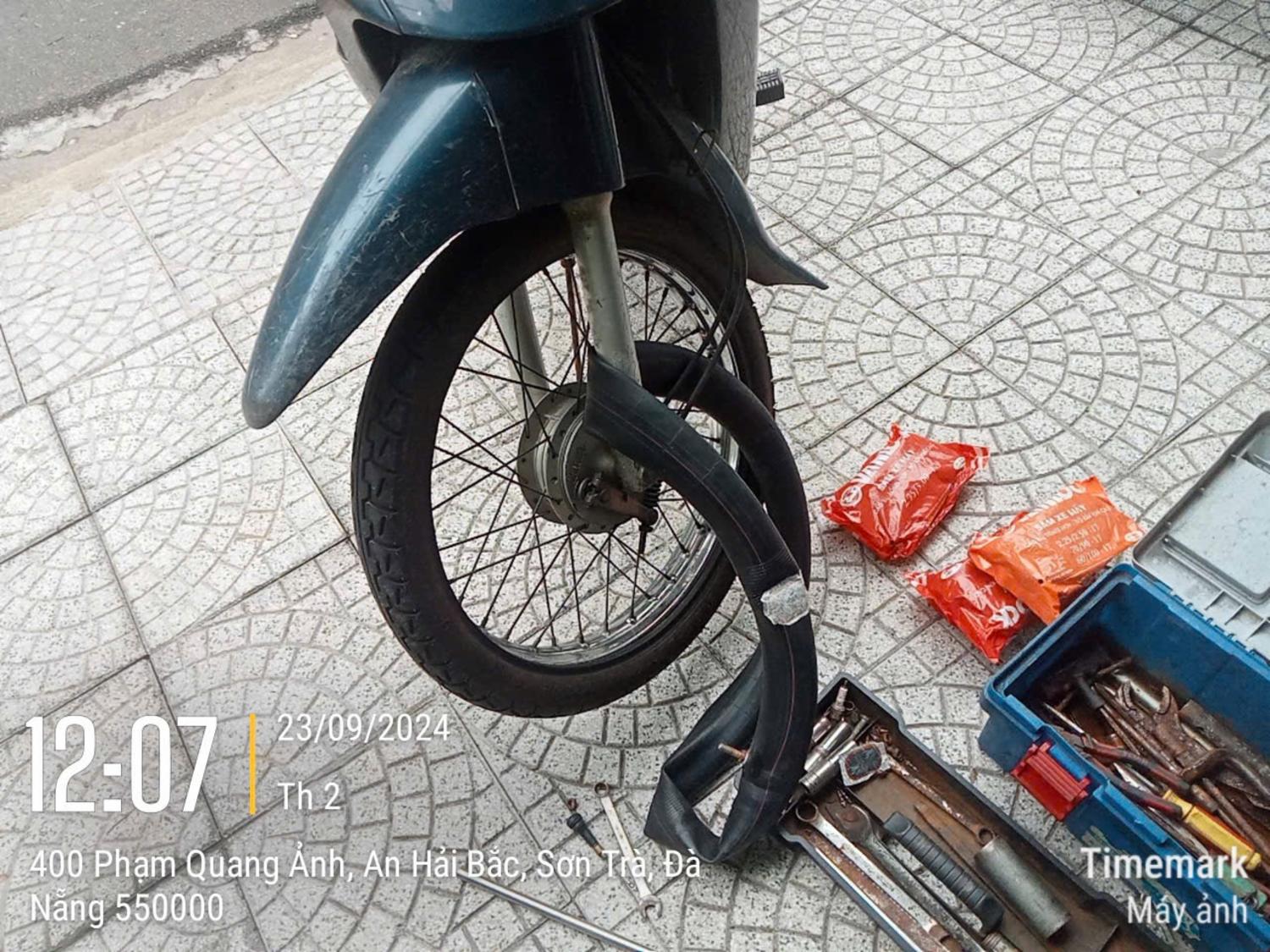 Vá Lốp Xe Máy Phan Vũ Thịnh
